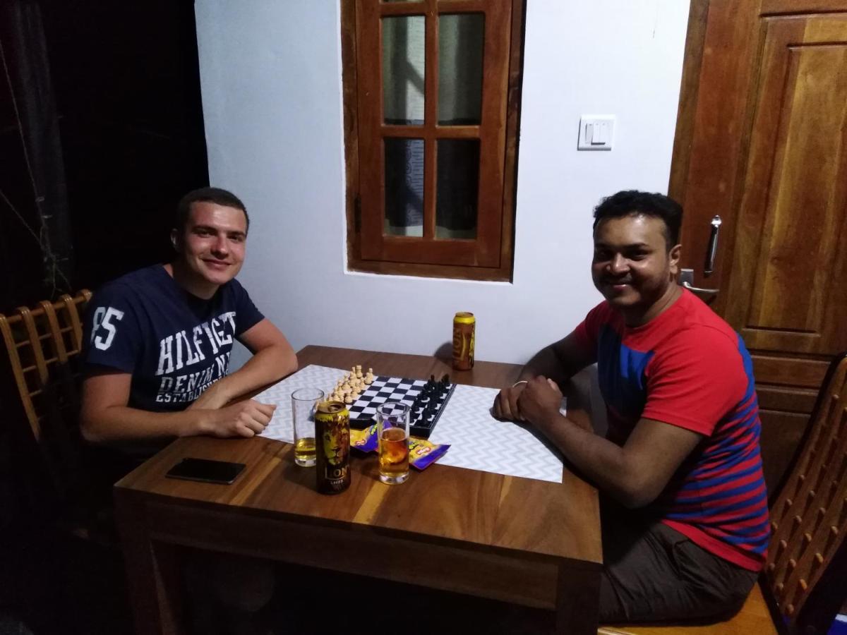 Autumn Home Stay Dambulla Buitenkant foto
