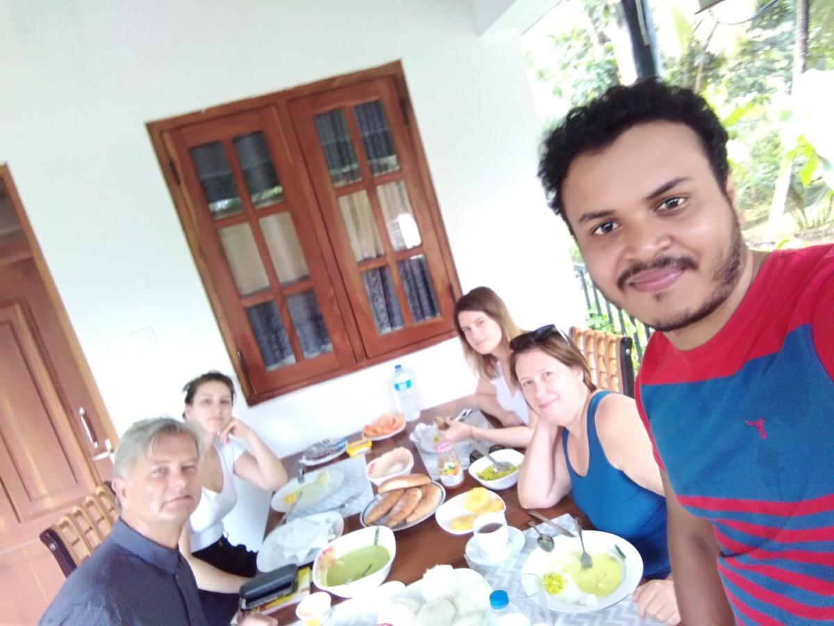 Autumn Home Stay Dambulla Buitenkant foto